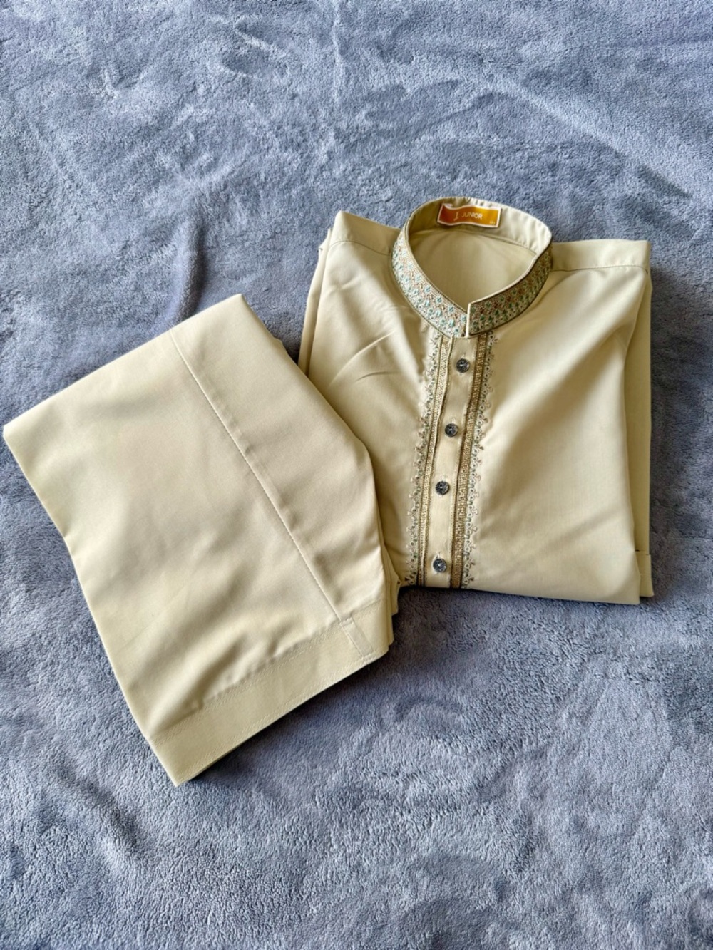 Big boys J. Dress